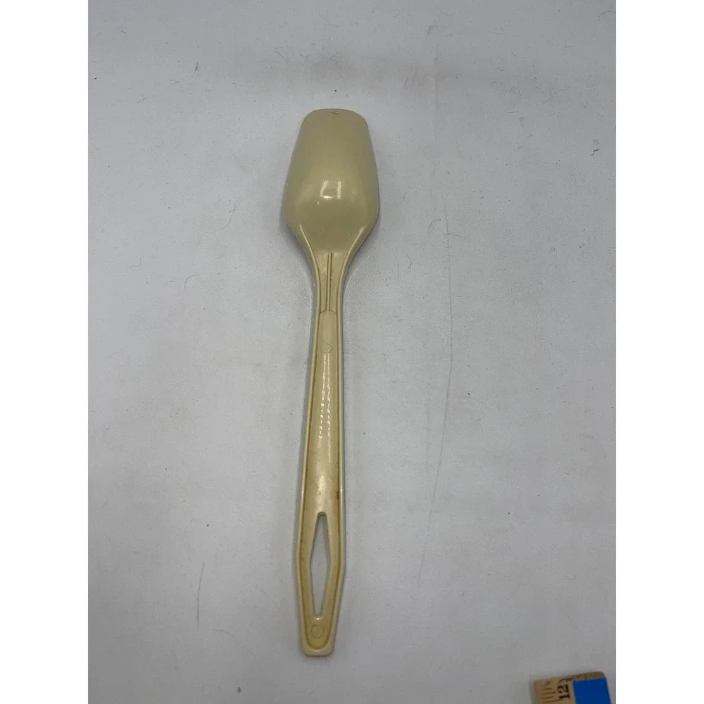 Vintage Melamine Mixing Spoon Kitchen Tool OS Beige Retro Scoop
